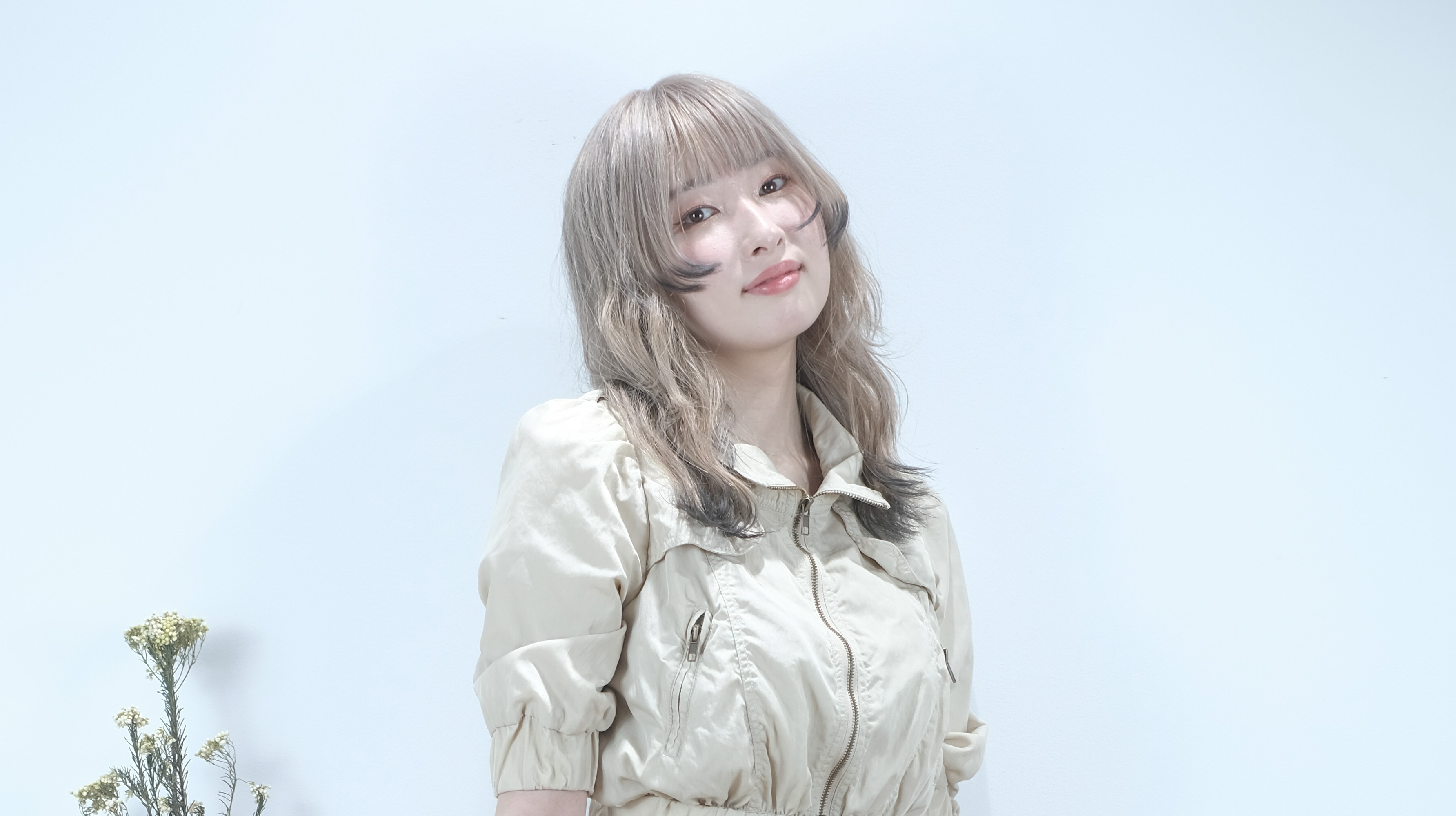 大眉りさofficial.