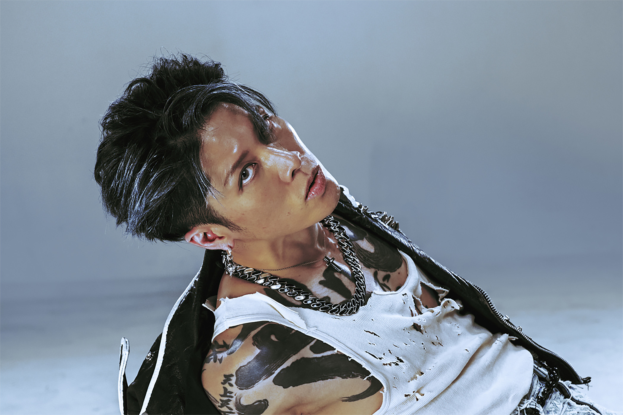 MIYAVI Official Fan Club  "Under The Same Sky"
